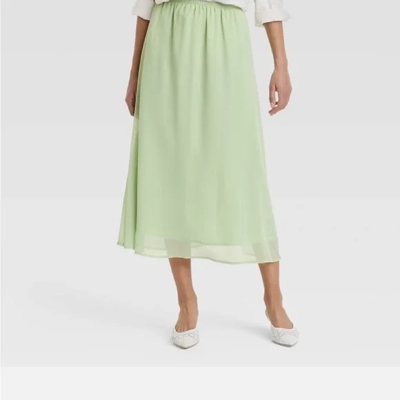 Elegant Green A New Day Midi Skirt - Picture 2 of 6